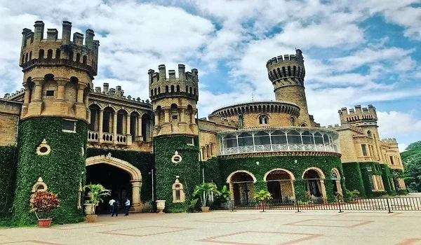 Bangalore Palace – 23.3 km